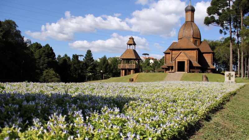 Curitiba se consolida na rota das mega turnês e agenda de 2026 promete recordes no turismo