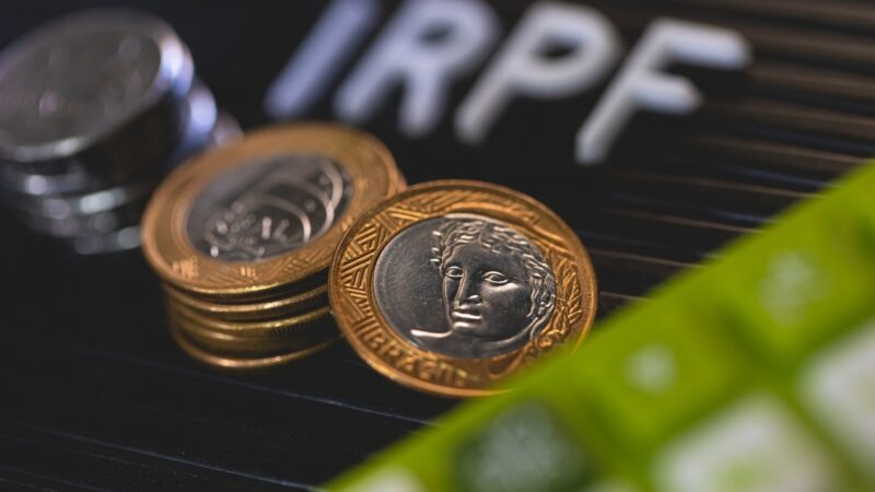 Econet lança IA para apoiar profissionais na reta final do imposto de renda