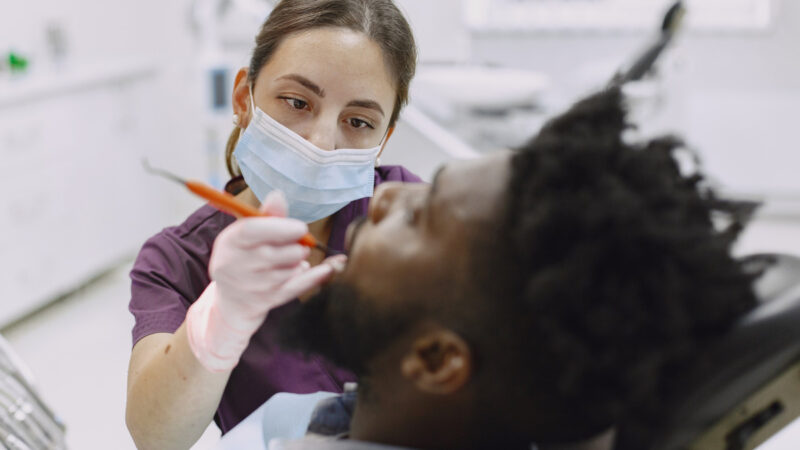 Designa desenvolve curso sobre doença falciforme para UFRJ