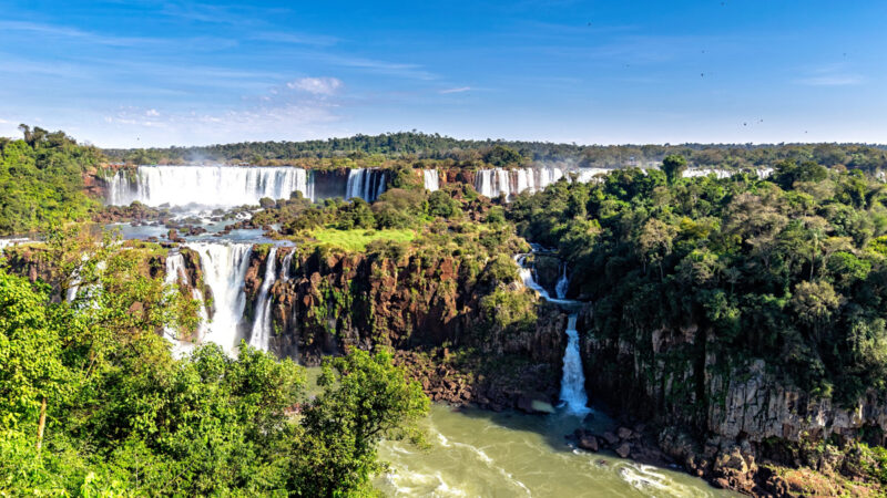 Cataratas do Iguaçu foi destino de 187 nacionalidades