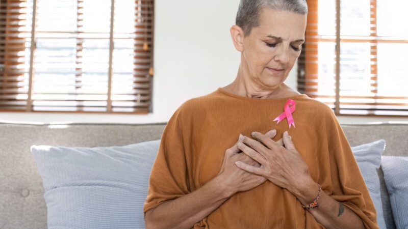 Mulheres com câncer de mama têm mais chances de depressão