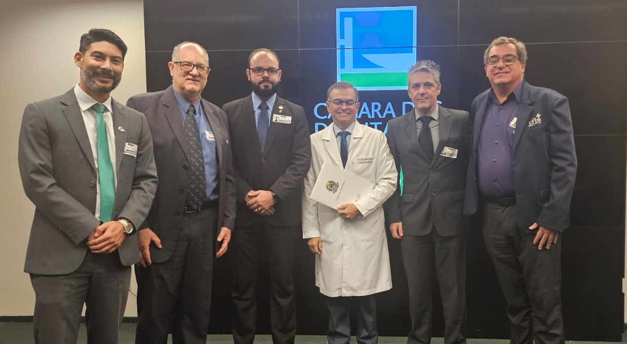 Presidente do CRBM6 defende atuação multiprofissional em estética