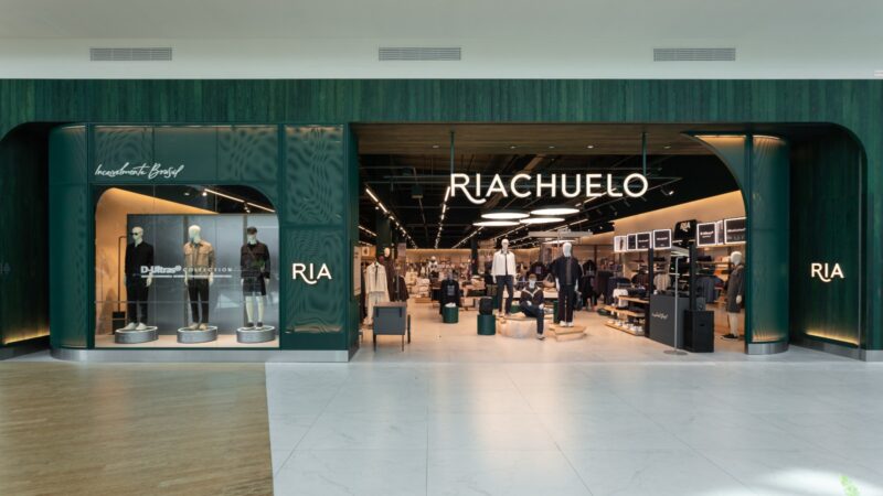 Riachuelo escolhe Curitiba para receber novo conceito de experiência que celebra suas raízes brasileiras