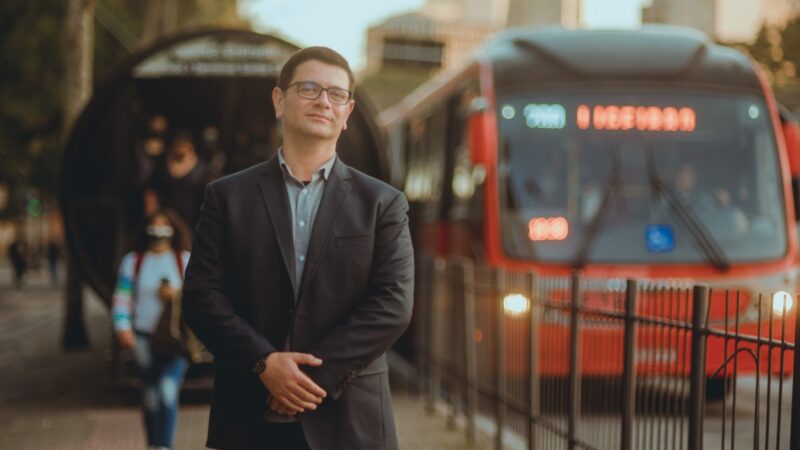 Trocas de fim de ano podem virar oportunidade de receita e fidelização no varejo