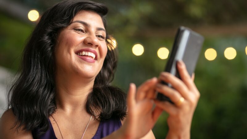 Natura e Avon apostam no social commerce com entrada no TikTok Shop