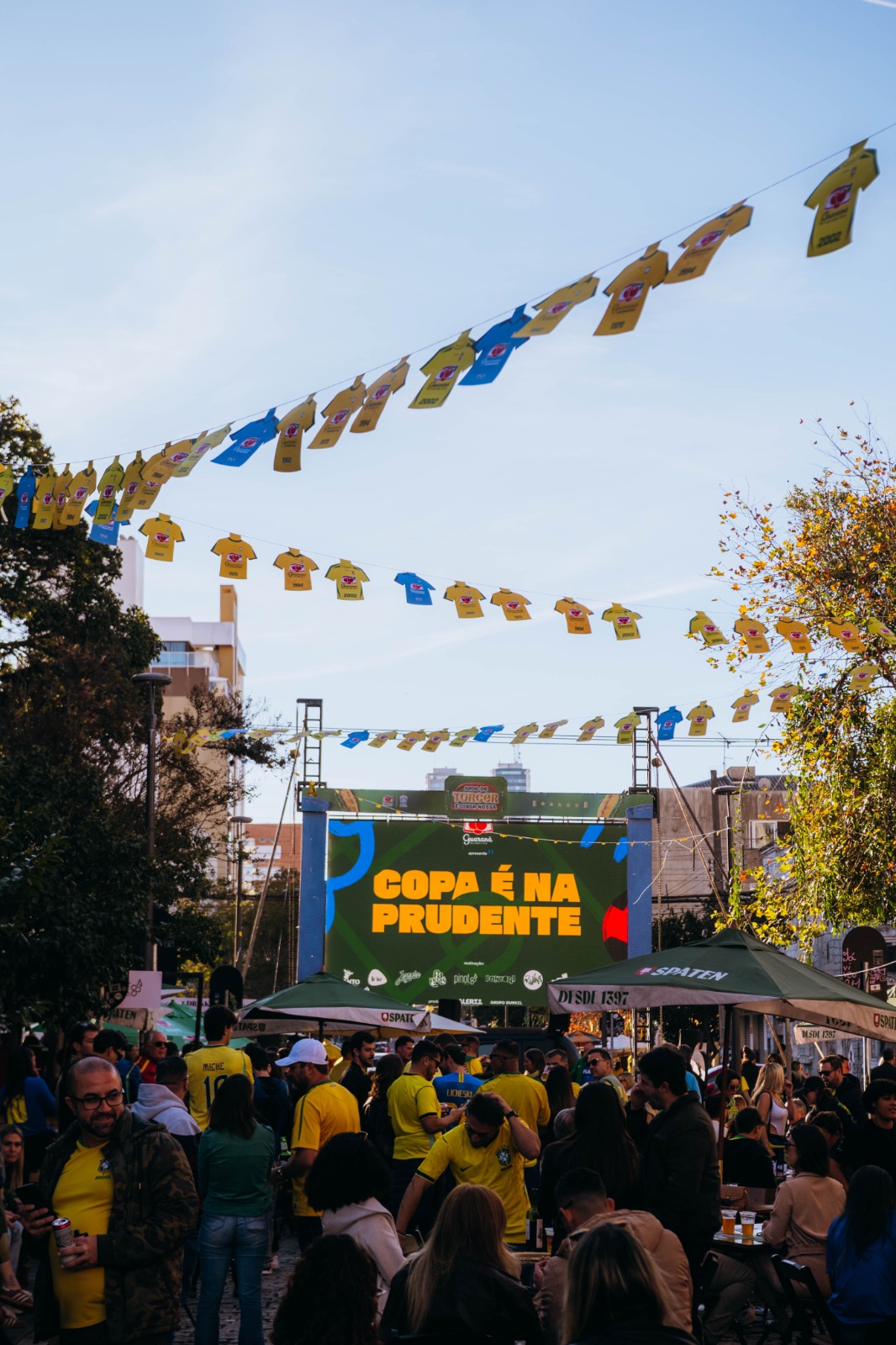 Guaraná Antarctica ocupa Prudente de Moraes e convida torcedores para os próximos jogos da Seleção Brasileira