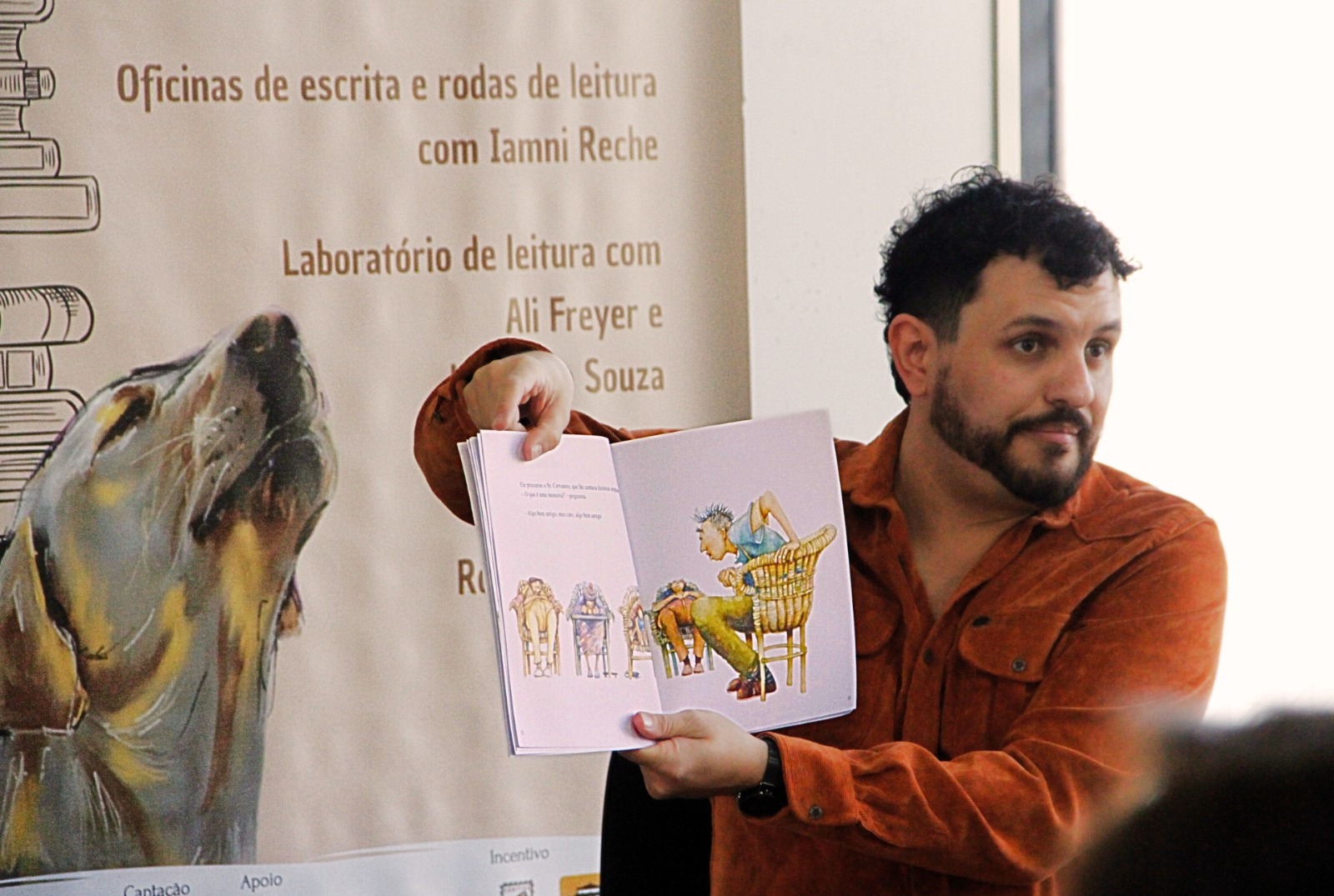 Rodrigo Hayalla ministra duas palestras sobre literatura e memória