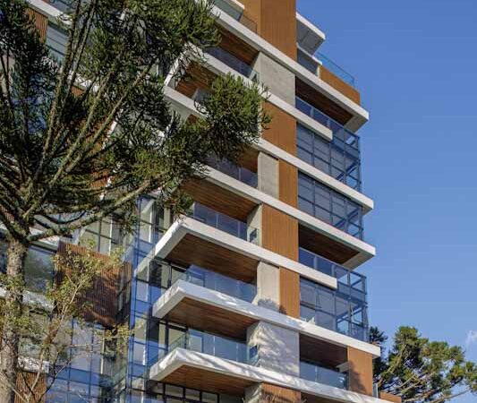 Luxo sob medida: Pride aposta em elegância boutique no Batel