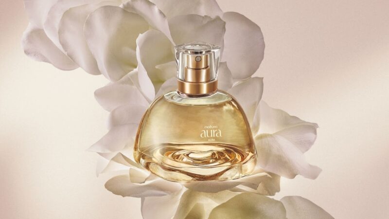 O sucesso de Aura Alba da Natura se expande com o lançamento do Óleo Corporal e Sabonetes perfumados