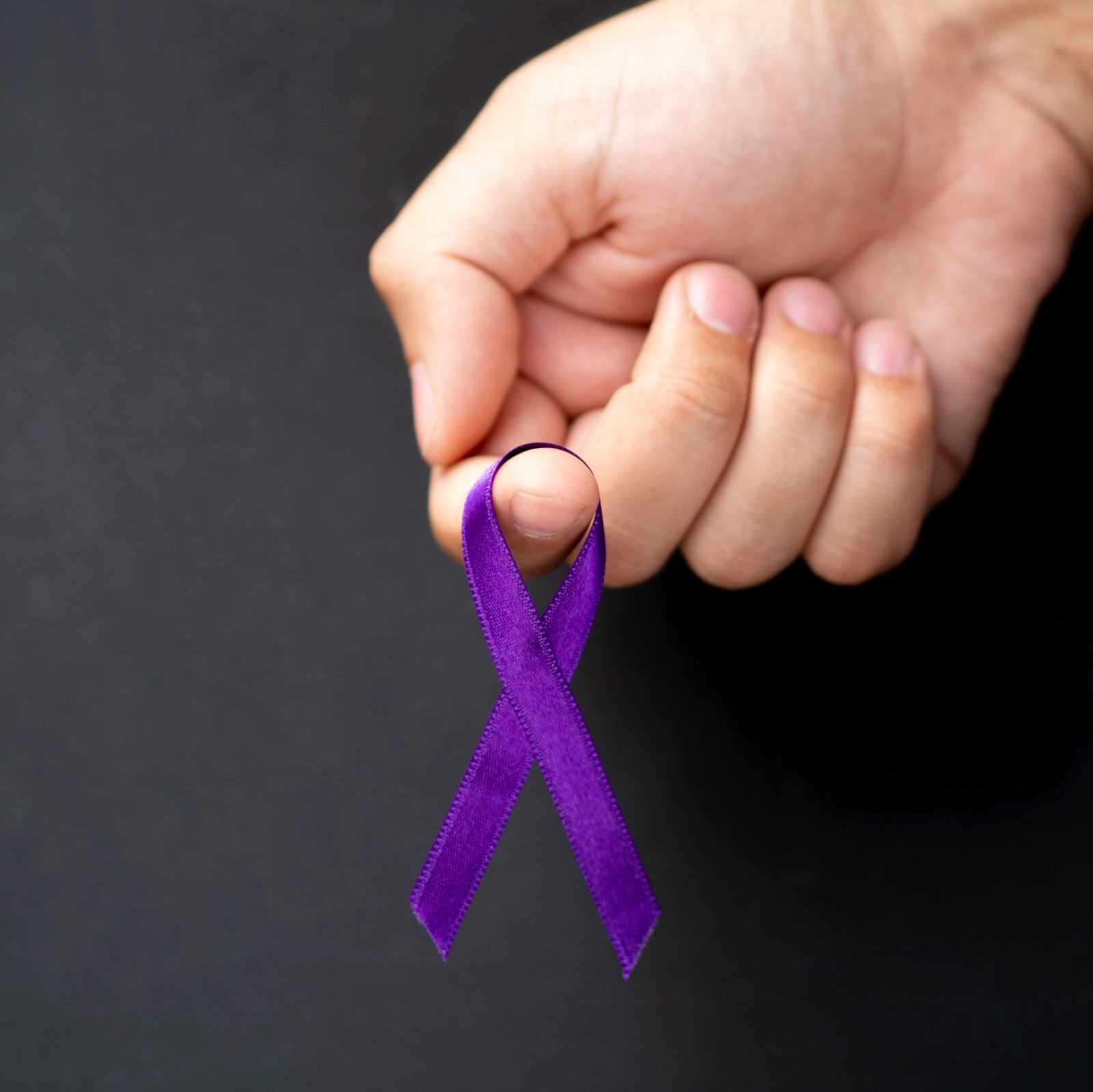Fevereiro Roxo reforça a importância do diagnóstico e do cuidado integral na Fibromialgia