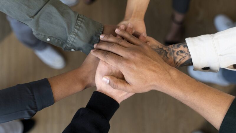 Informalidade no trabalho afeta mais da metade dos jovens