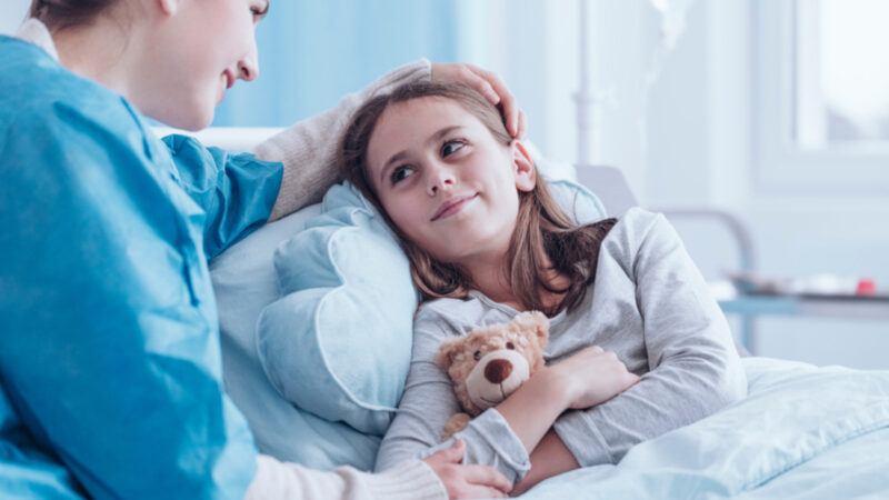 Taxa de sobrevida de leucemia infantil atinge 80% no Pasteur