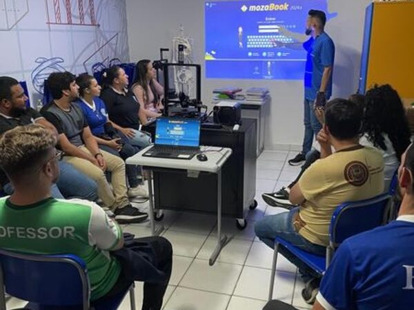 Cajazeiras, no sertão da PB, adota tecnologia 3D nas escolas