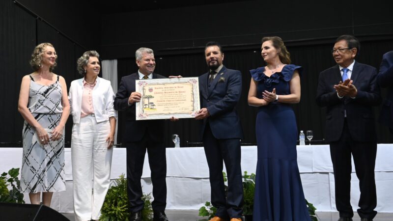 Nunca duvide do sonho de um garoto vendedor de pipocas determinado