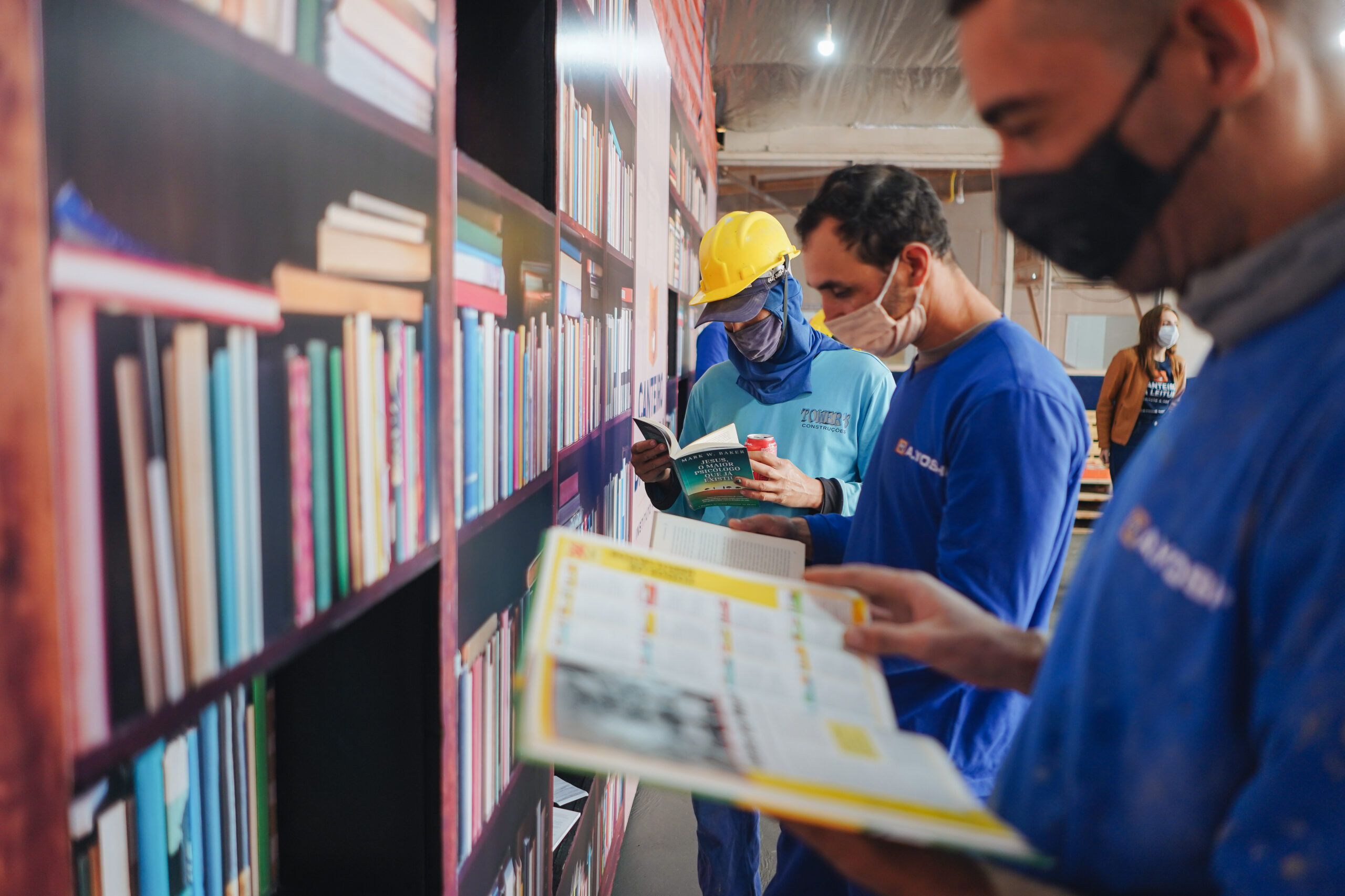 Obra em Maringá recebe “Canteiro da Leitura”