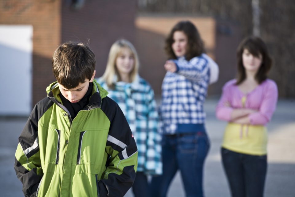Escola é condenada a compensar criança vítima de bullying
