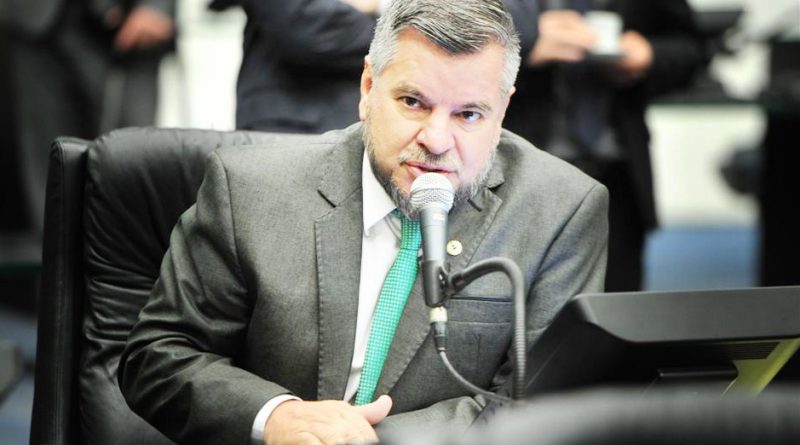 Deputado Jacovós preside Comissão de Finanças e Tributação da Assembleia Legislativa do Paraná