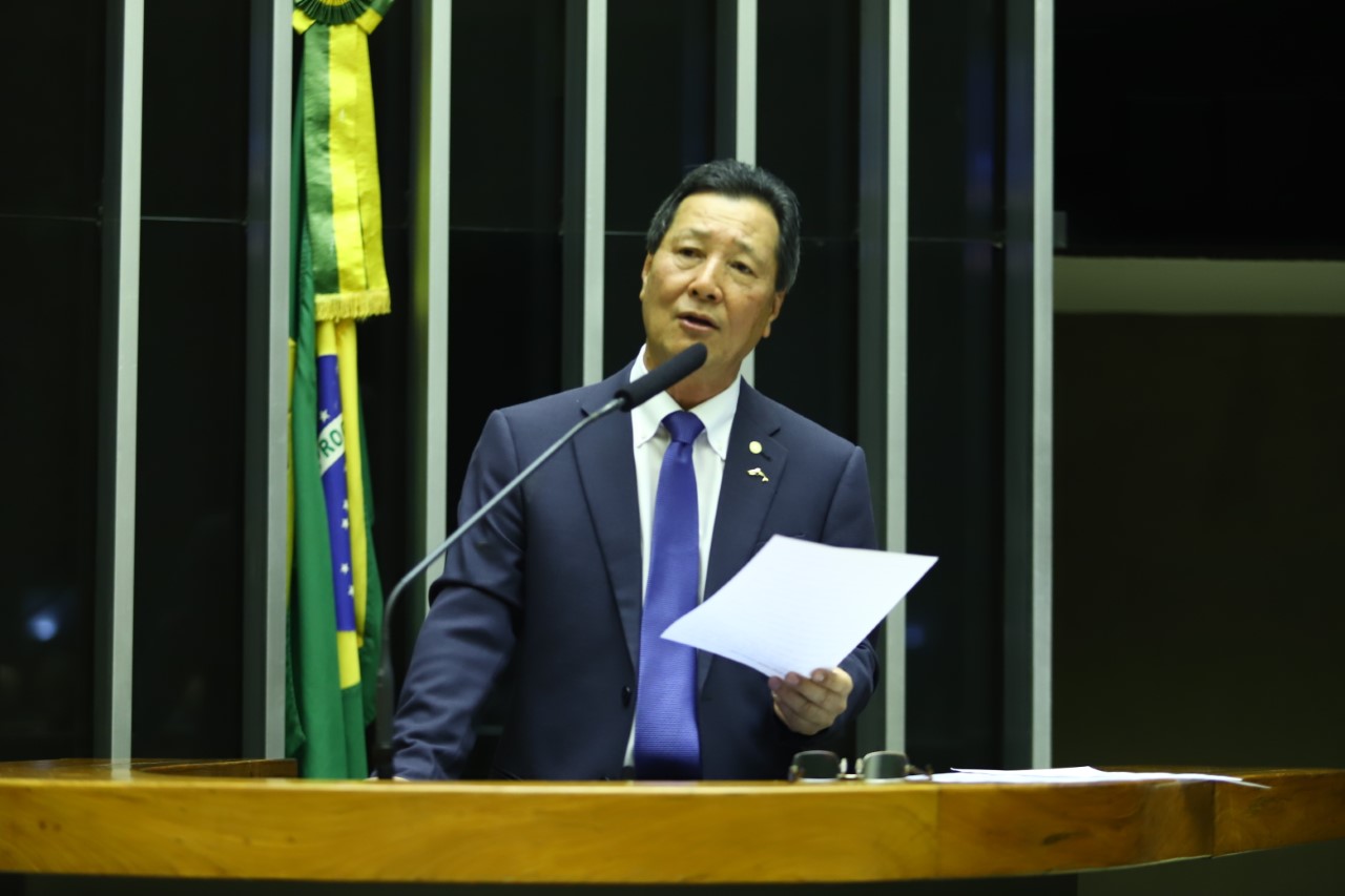 Nishimori preside sessão solene para debater a questão do pescado no Brasil