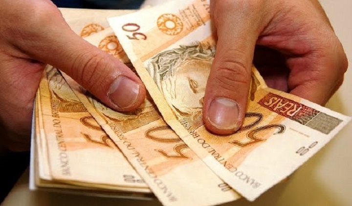 Salário mínimo do Paraná de  R$ 1.383,80 é  o maior do país