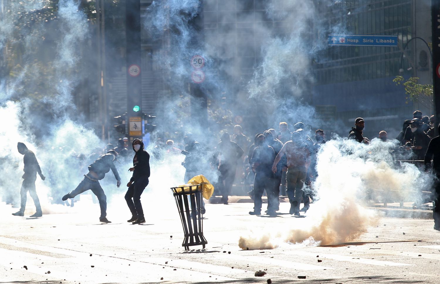 PM disparou balas de borracha e bombas de gás em manifestantes
