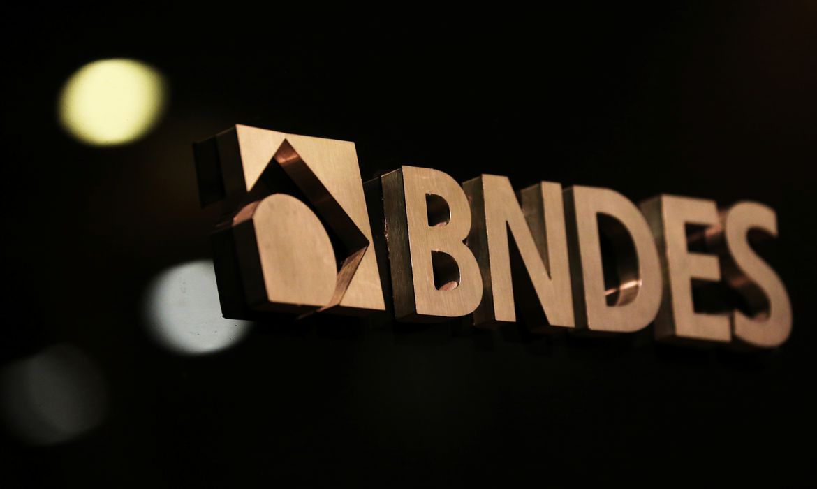 BNDES disponibiliza R$ 5 bi para micro, pequenas e médias empresas