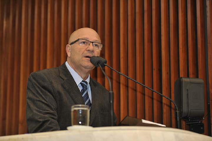 Deputado  Romanelli denuncia  novo  modelo  de pedágio proposto ao Paraná