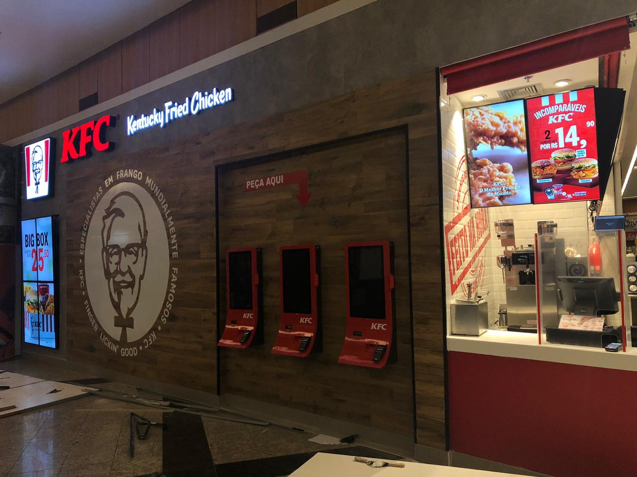 Frango frito do KFC chega a Maringá
