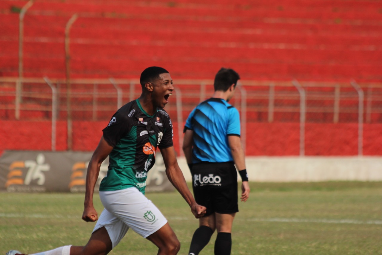 Maringá FC empata com Apucarana Sports fora de casa e segue invicto na Segunda Divisão do Paranaense