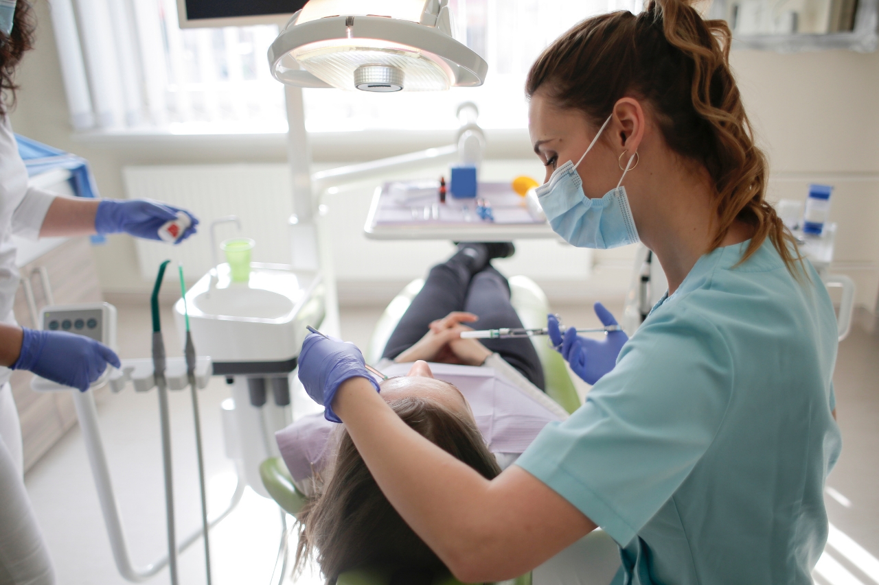 Novas especializações fazem mercado odontológico crescer