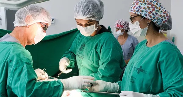 MPs e Defensorias recomendam a suspensão imediata dos procedimentos cirúrgicos eletivos ambulatoriais e hospitalares no Paraná