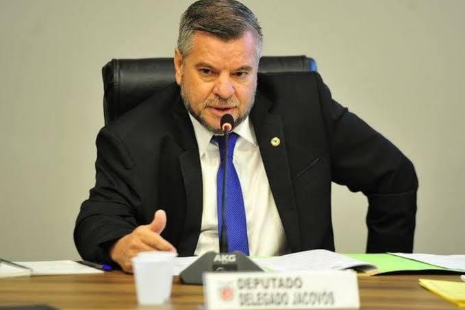 Delegado Jacovós solicita informações sobre reforma do IML de Maringá