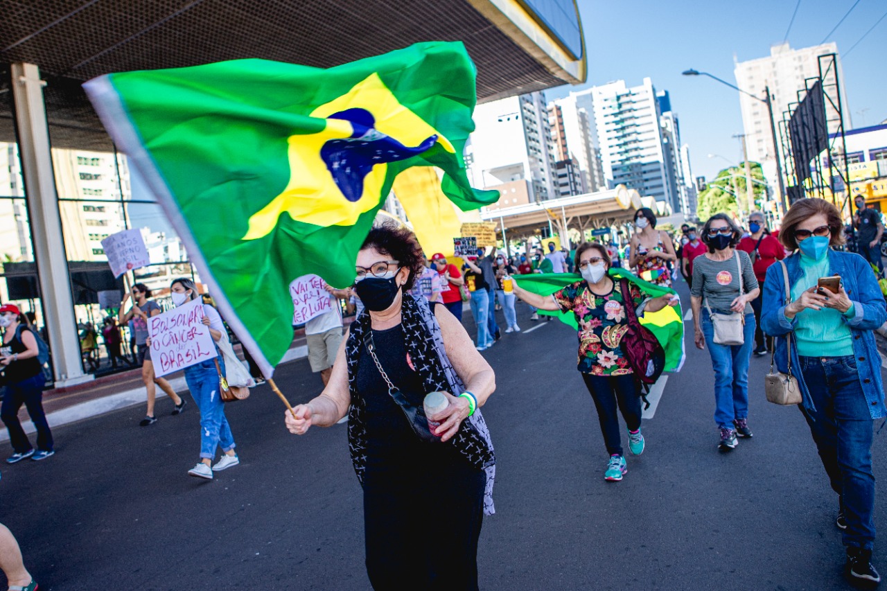 Maringá: Fora Dilma = Fora  Bolsonaro