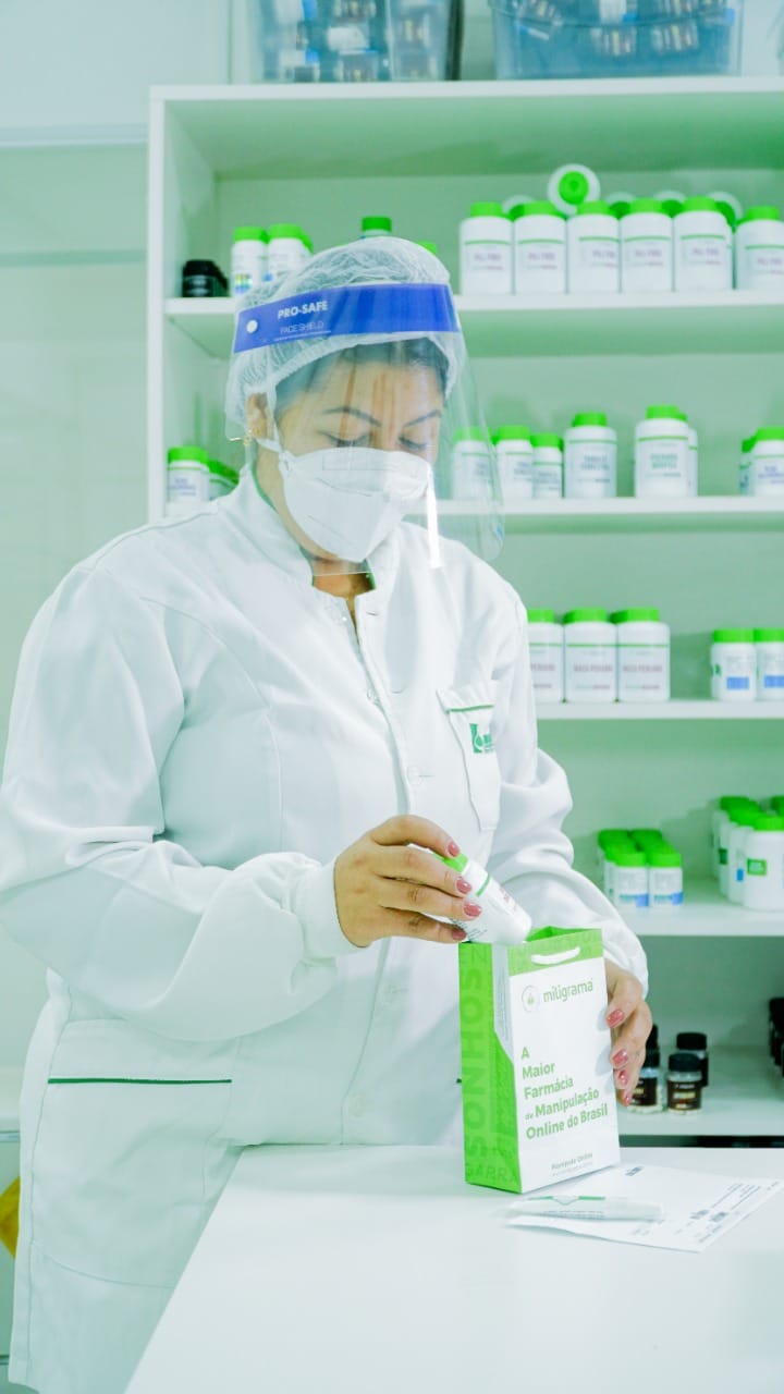 Miligrama firma parceria com o curso de Farmácia da PUCPR