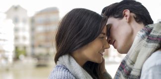 O mau hálito é transmitido pelo beijo?