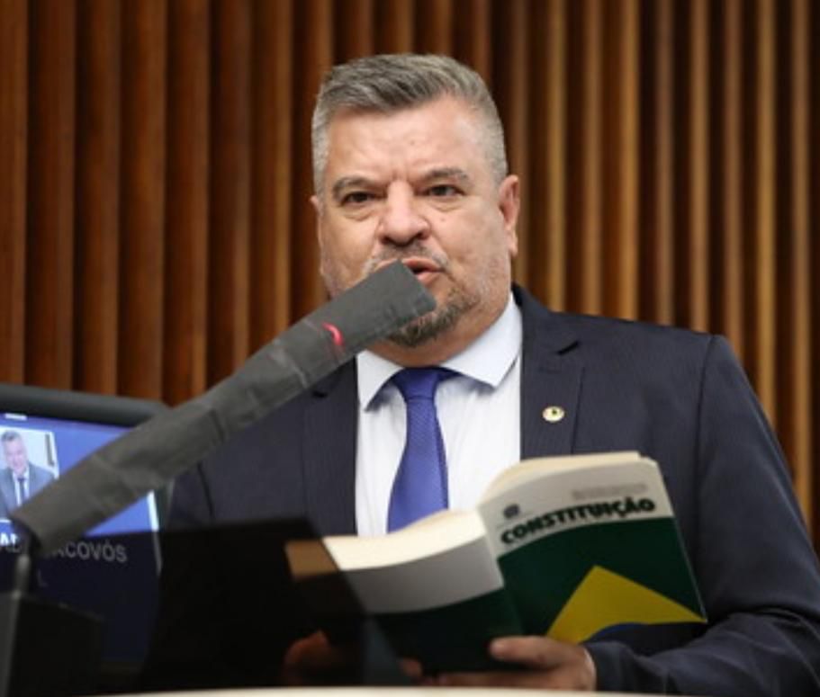 Deputado Jacovós é novo líder do PL na ALEP