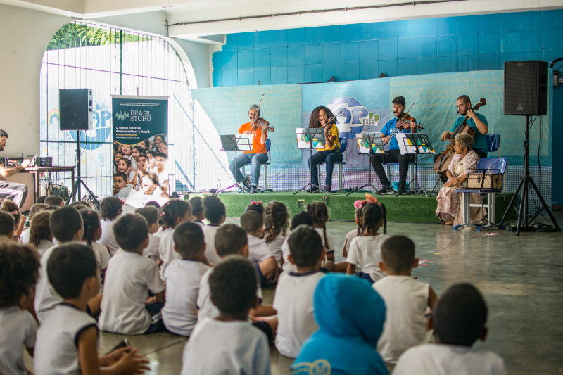 Brasil de Tuhu destaca a importância da música na educação