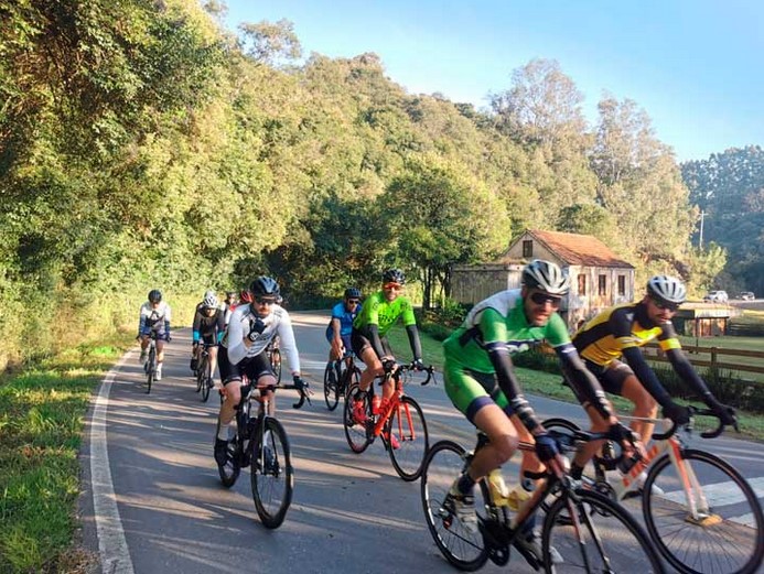 Prova de ciclismo em Bento Gonçalves tem reconhecimento de pista dos atletas