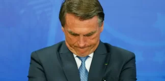 Bolsonaro: partido do presidente teve que romper com empresa que faria fiscalização da eleição no TSE Leia mais em: https://veja.abril.com.br/coluna/radar/bolsonaro-sofre-dura-derrota-em-seu-plano-de-fiscalizar-as-eleicoes-no-tse/