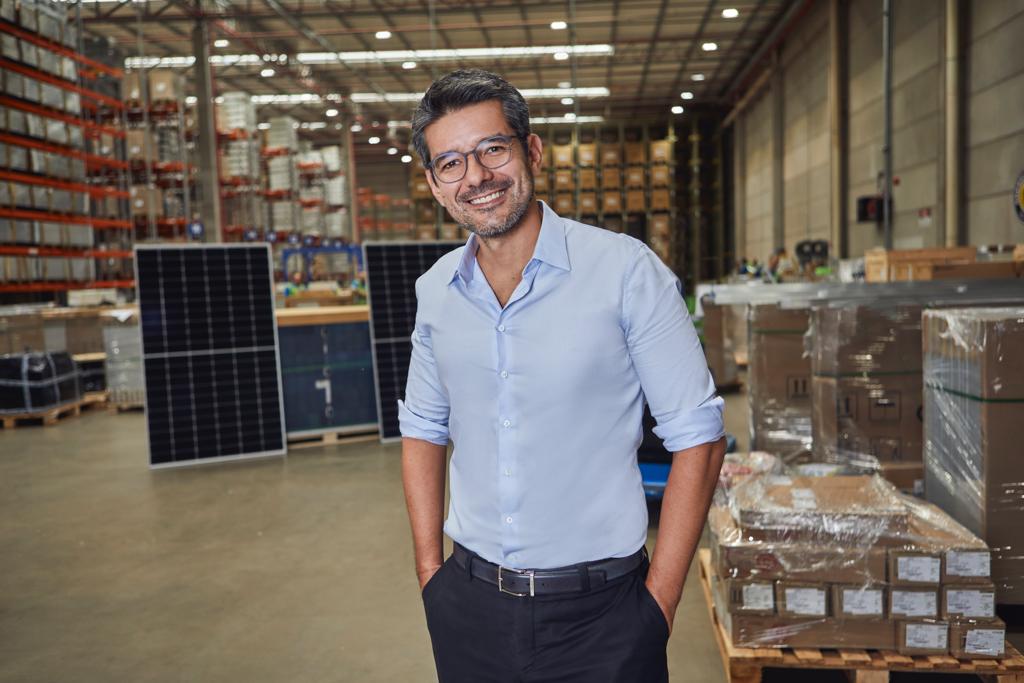 Com 1º semestre histórico e 77% de crescimento em receita, Aldo Solar anuncia Juliano Ohta como o novo CEO