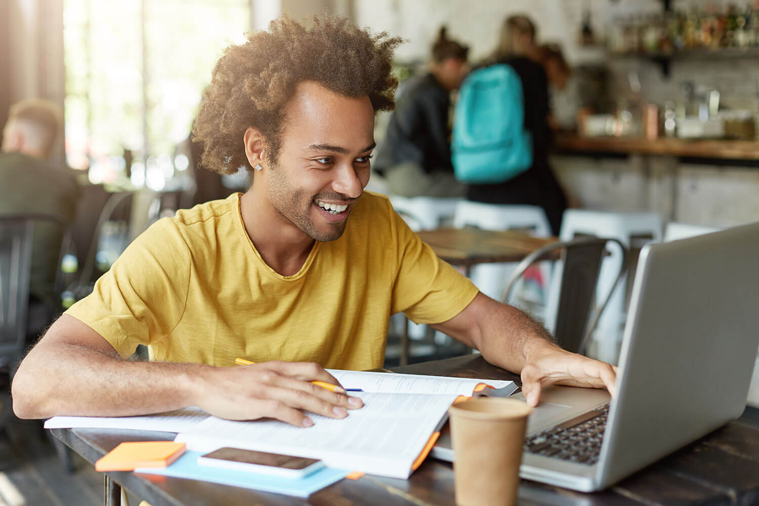 Projeto disponibiliza bibliotecas digitais pelo Brasil