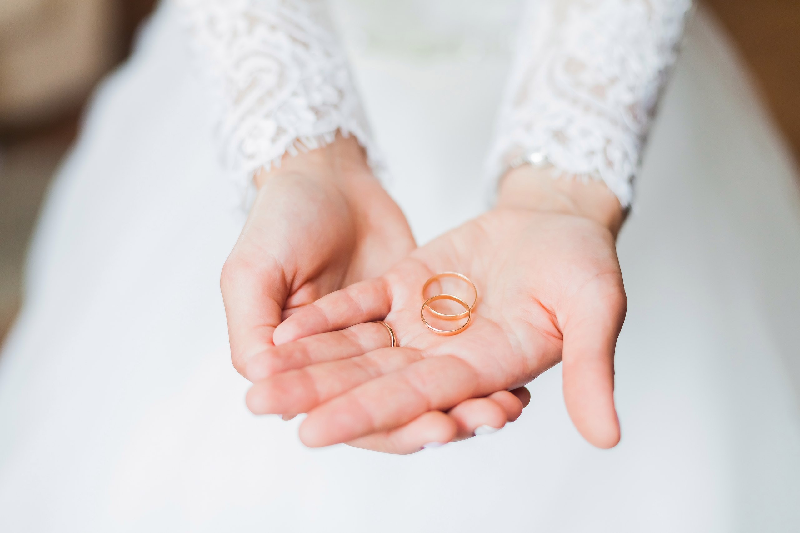 Venda de “anéis solitários” é opção em tempo de recorde de divórcios