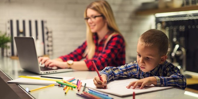 Nova Medida Provisória possibilita flexibilização da jornada de trabalho para os pais de crianças com até 6 anos de idade