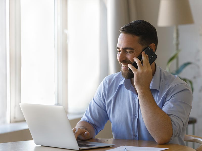 Ligação telefônica segue como umas das melhores formas de atendimento ao cliente