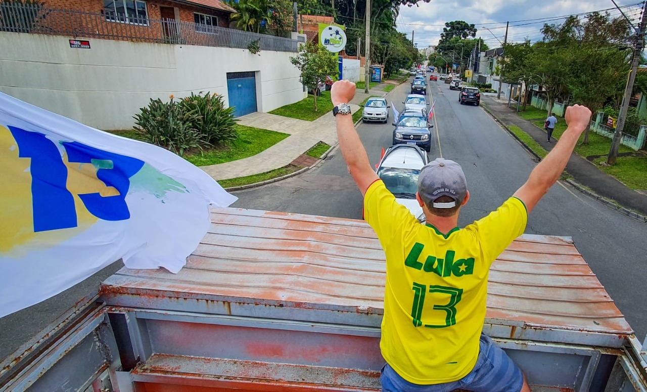 Carreatas na CIC, Cajuru e Abranches reforçam campanha de Lula junto à população de Curitiba