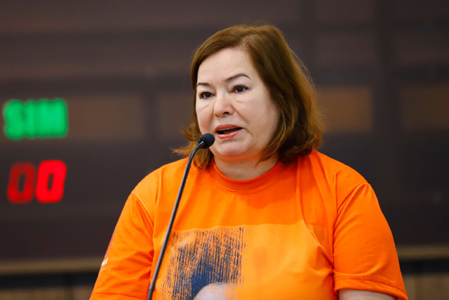 Secretária da Mulher, Terezinha Pereira, falou na Câmara  sobre campanha pelo fim da violência contra as mulheres