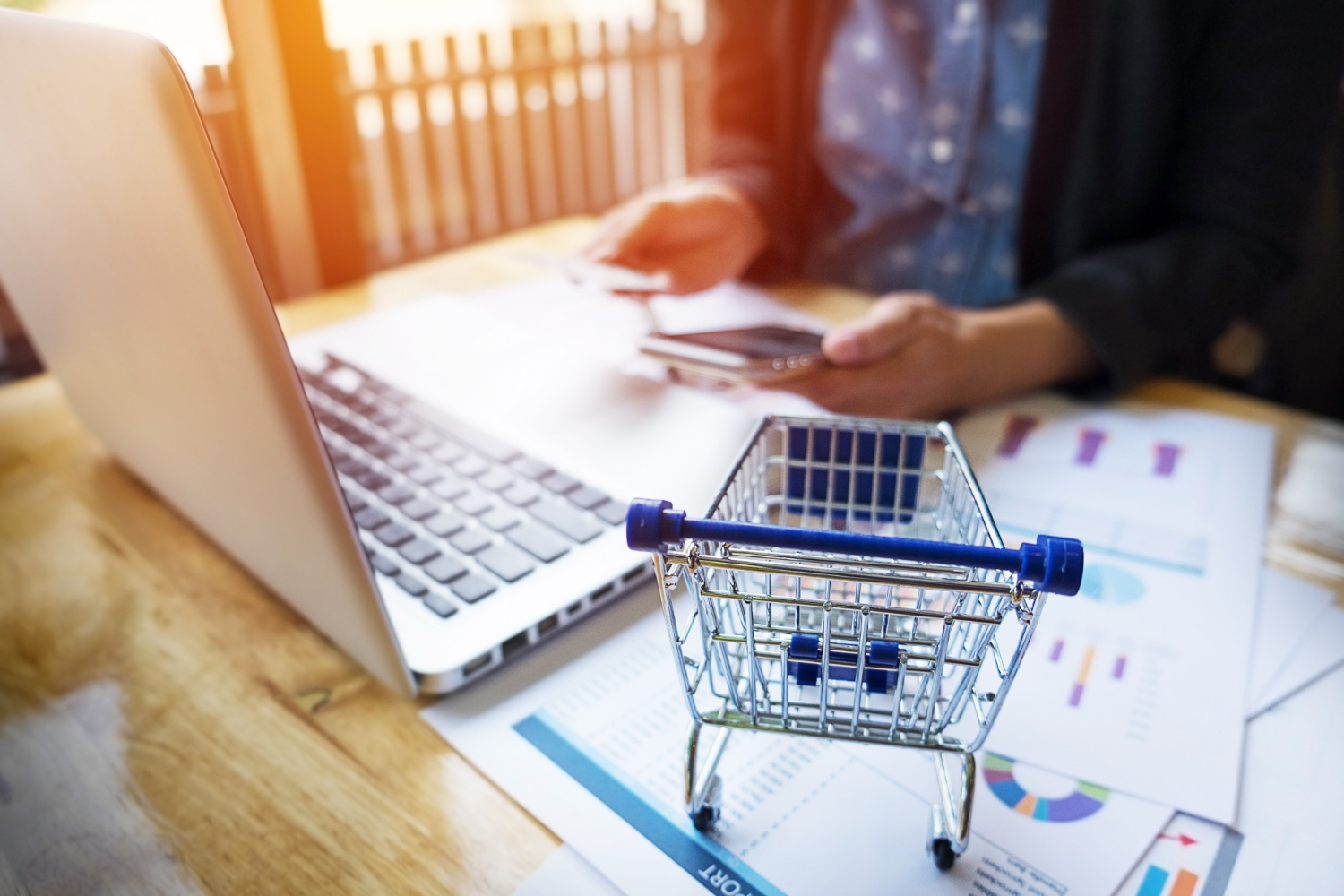 Maioria dos consumidores prefere pesquisar em marketplaces