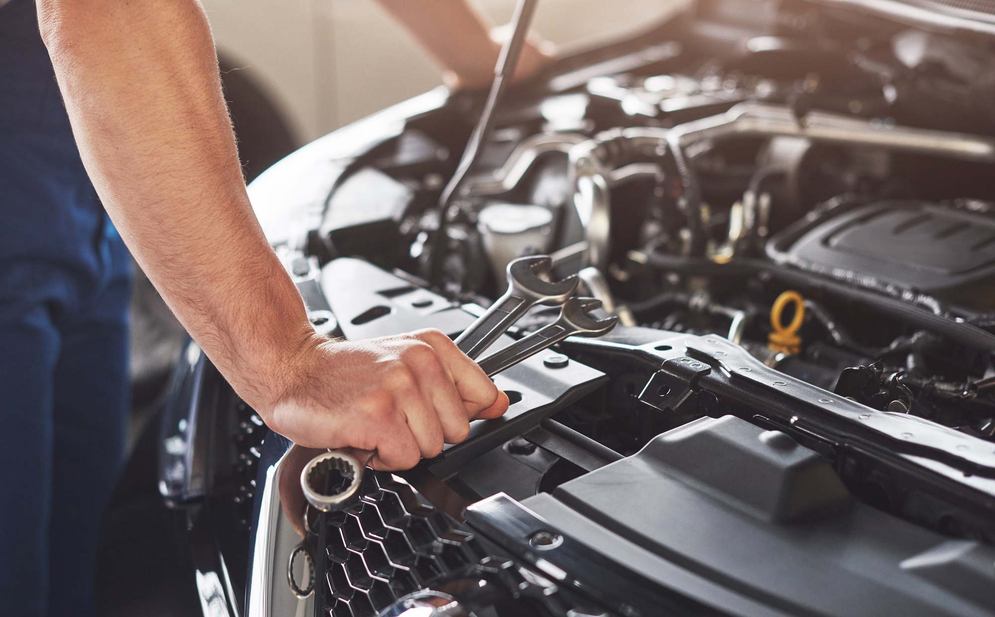 Anel de segmento, peça do motor, com defeito faz vazar óleo dos automóveis