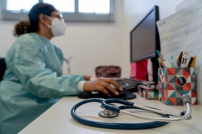 Governo anuncia retomada do Mais Médicos para o Brasil