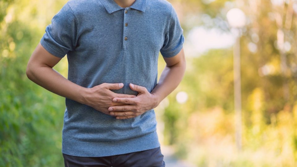 Doenças inflamatórias intestinais são mais incidentes no Sul e no Sudeste; conheça os sintomas