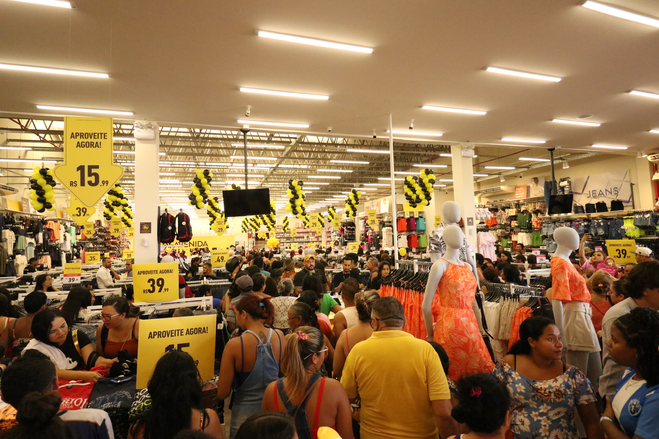 Lojas Avenida expande presença no Brasil com sete inaugurações em quatro meses